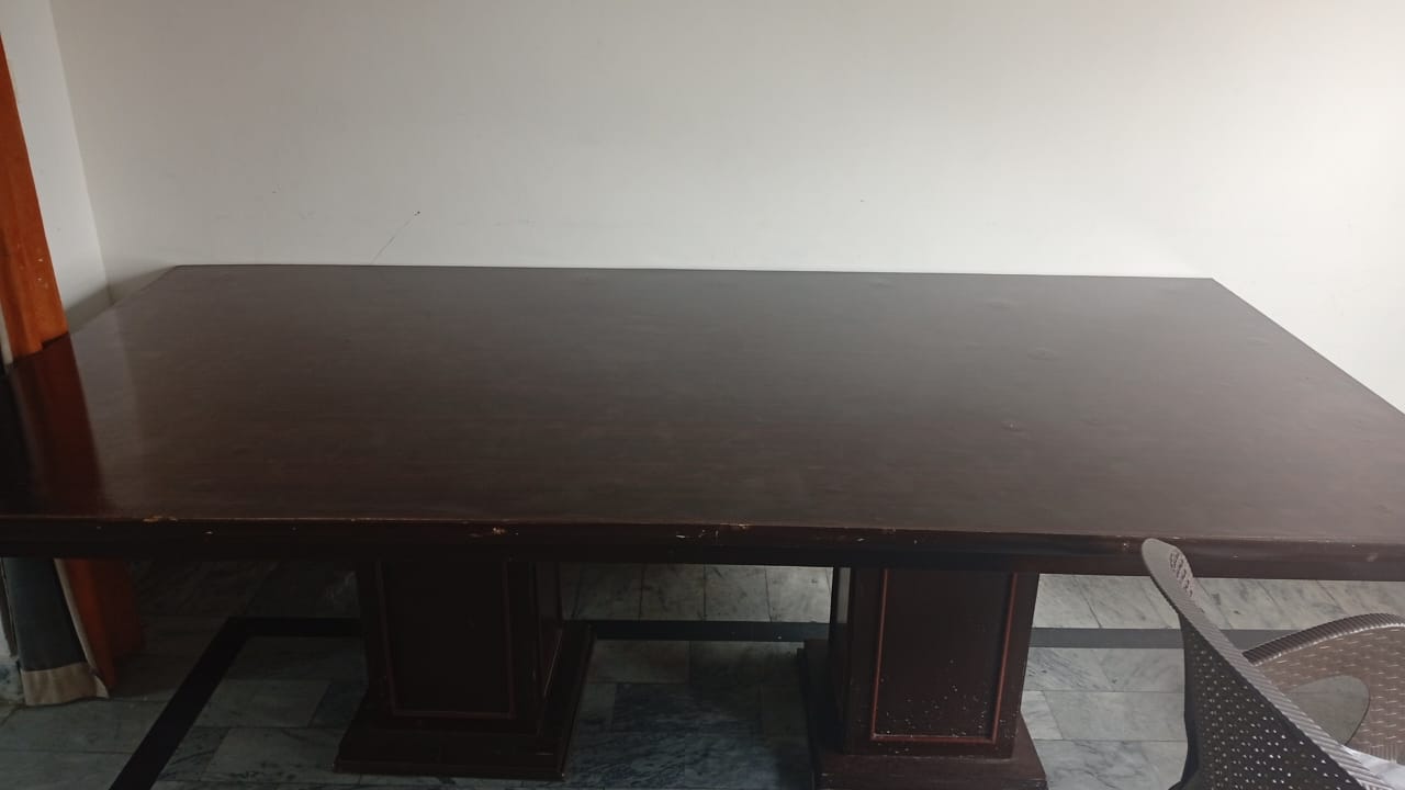 Dinning table