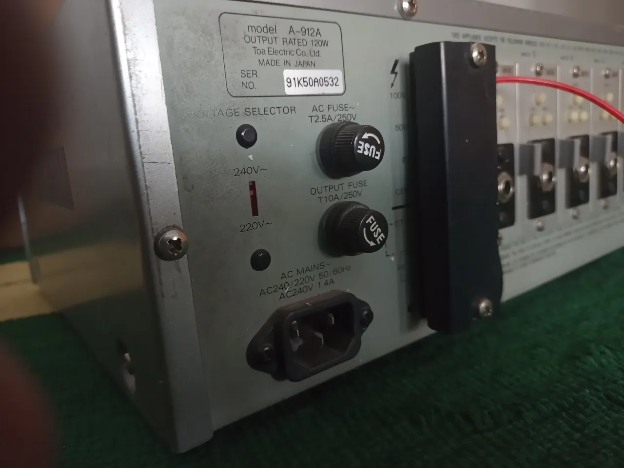 Amplifier  TOA 900 series A-912A