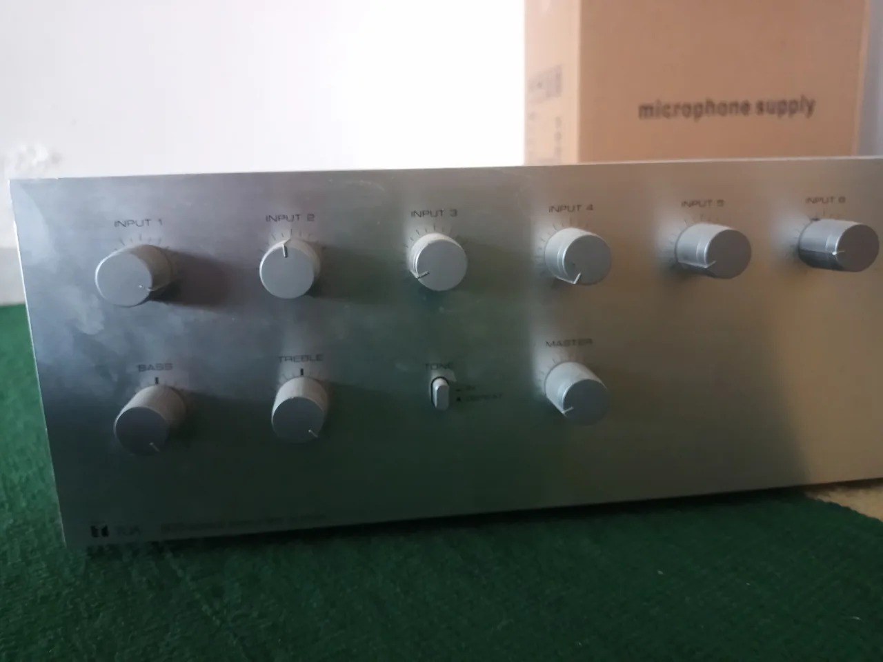 Amplifier  TOA 900 series A-912A