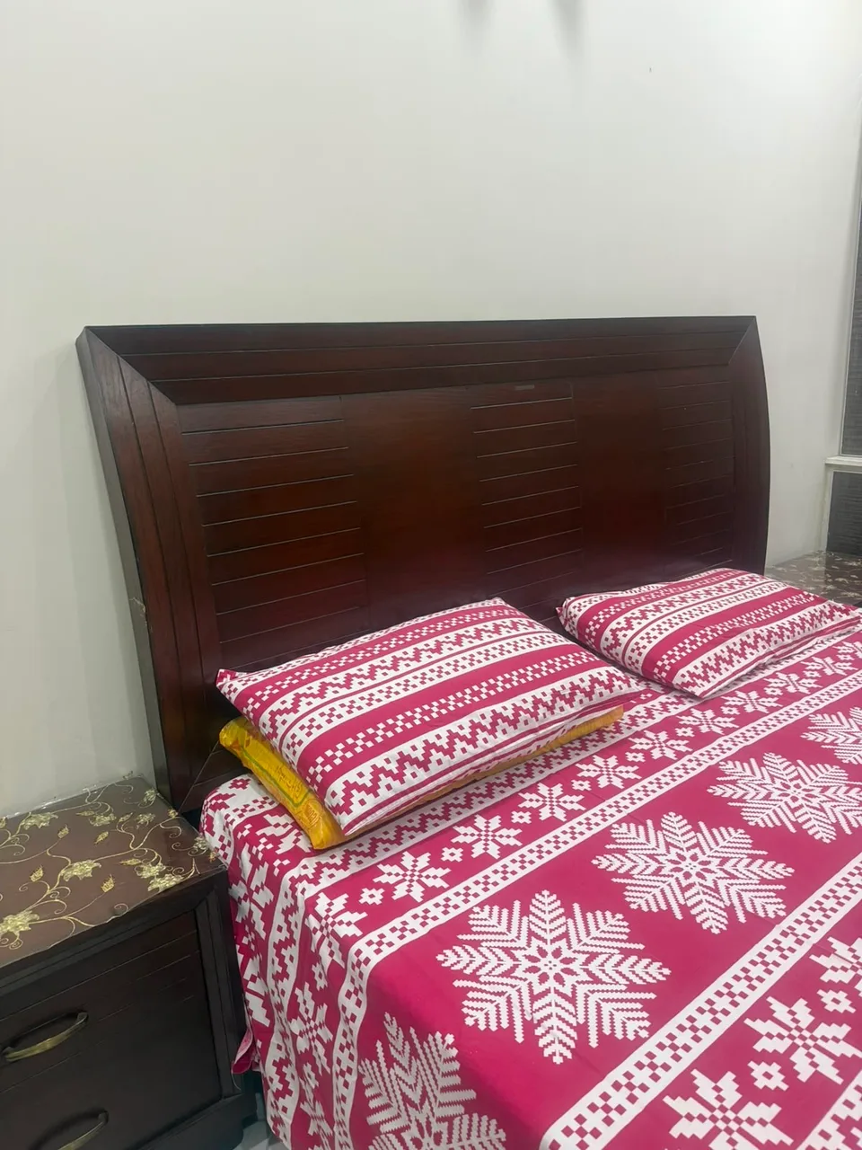 King size bed set