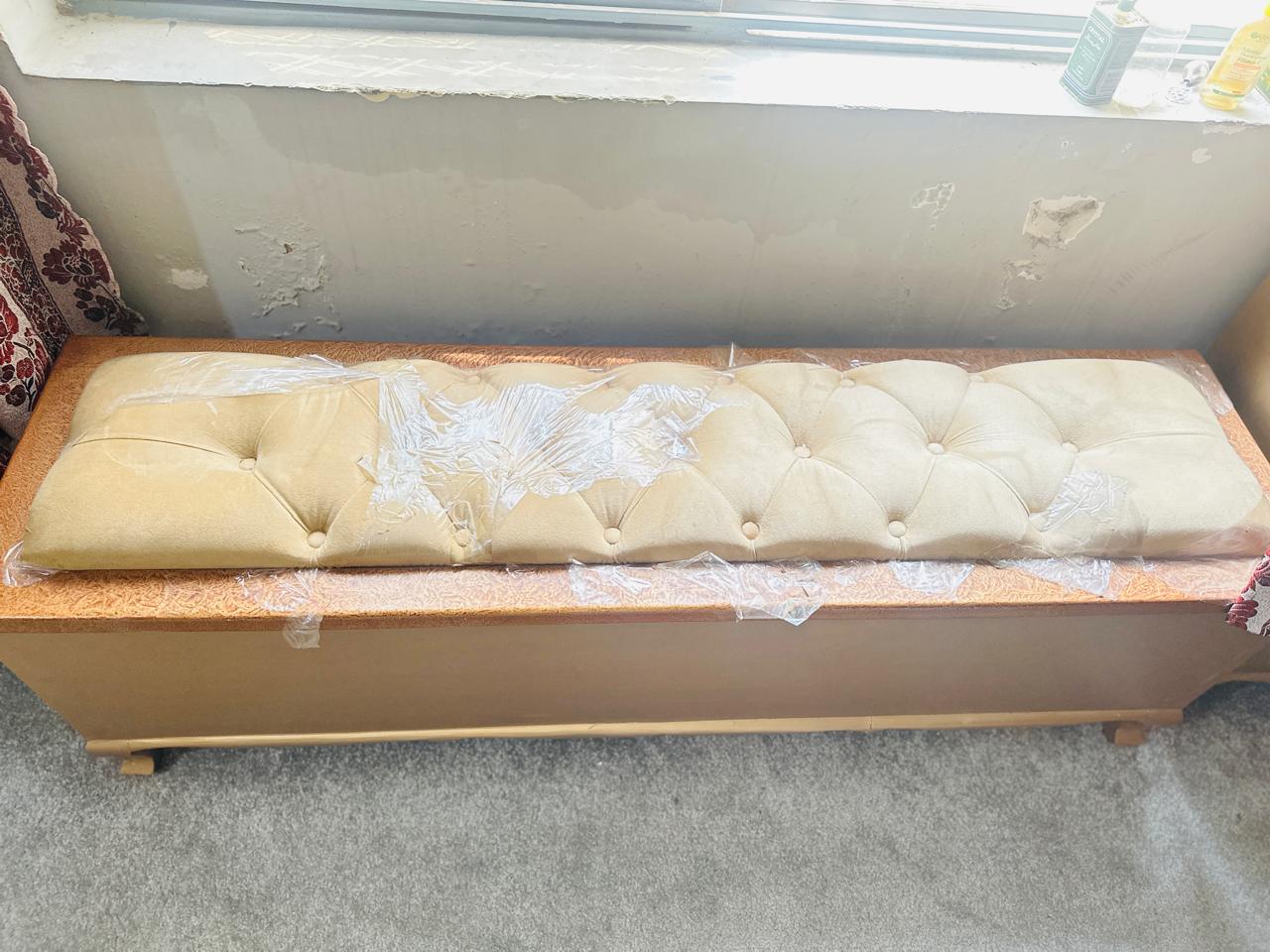Golden wood furniture set