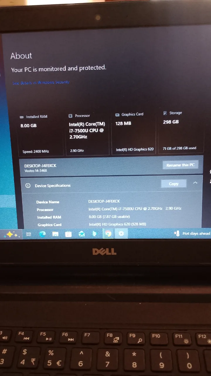 π Dell Vostro 14-3468 Core i7 7th Gen Laptop