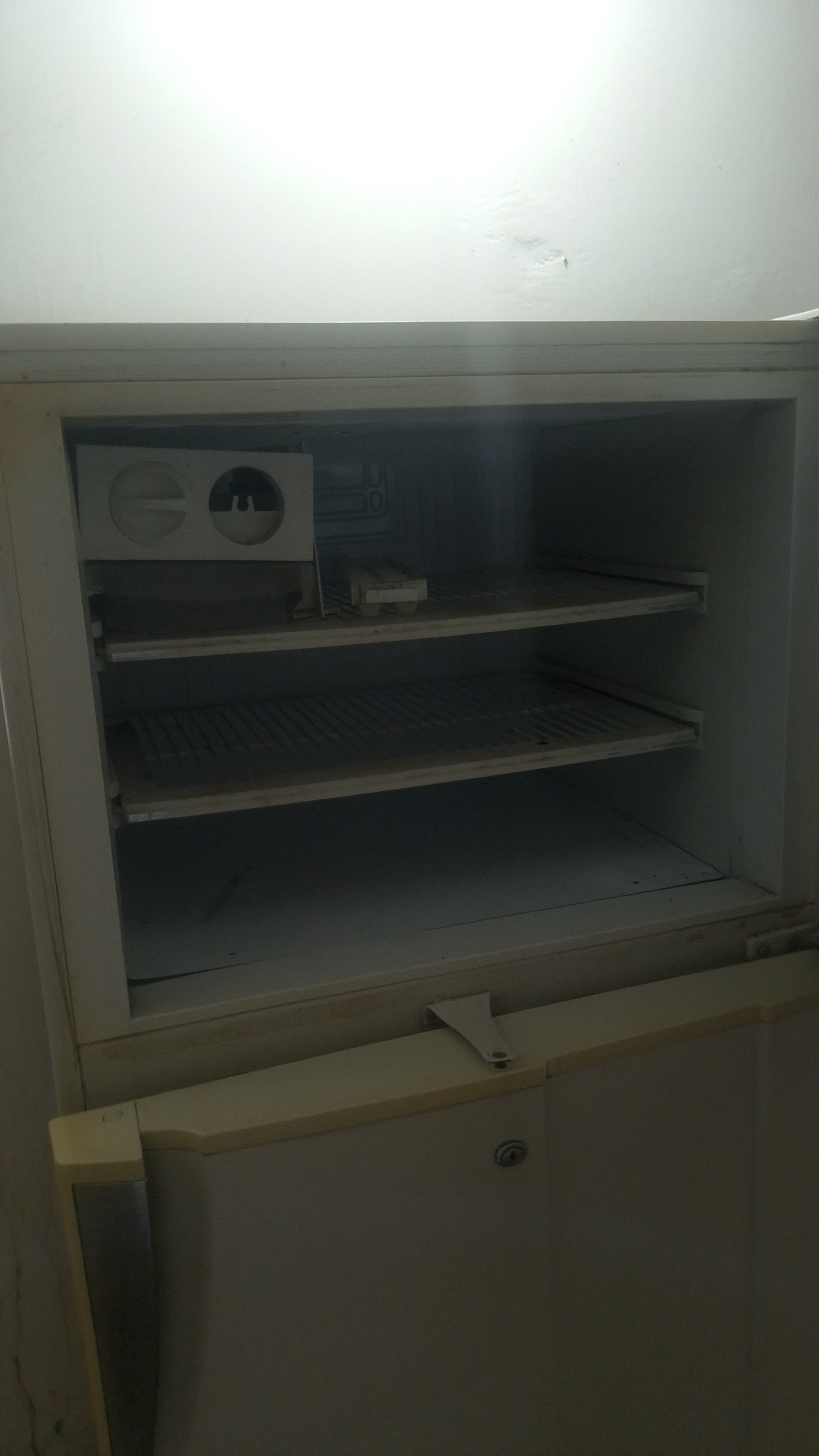 Pel refrigerator
