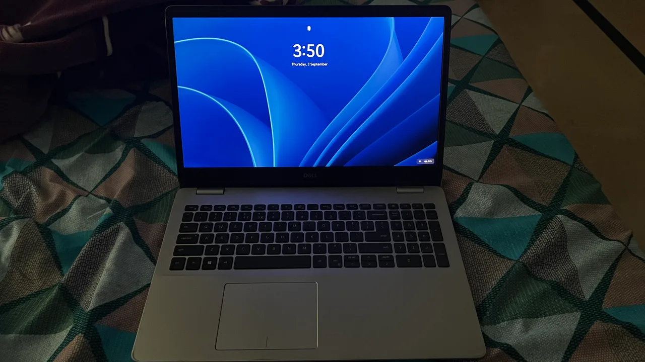 Dell Inspiron 5593