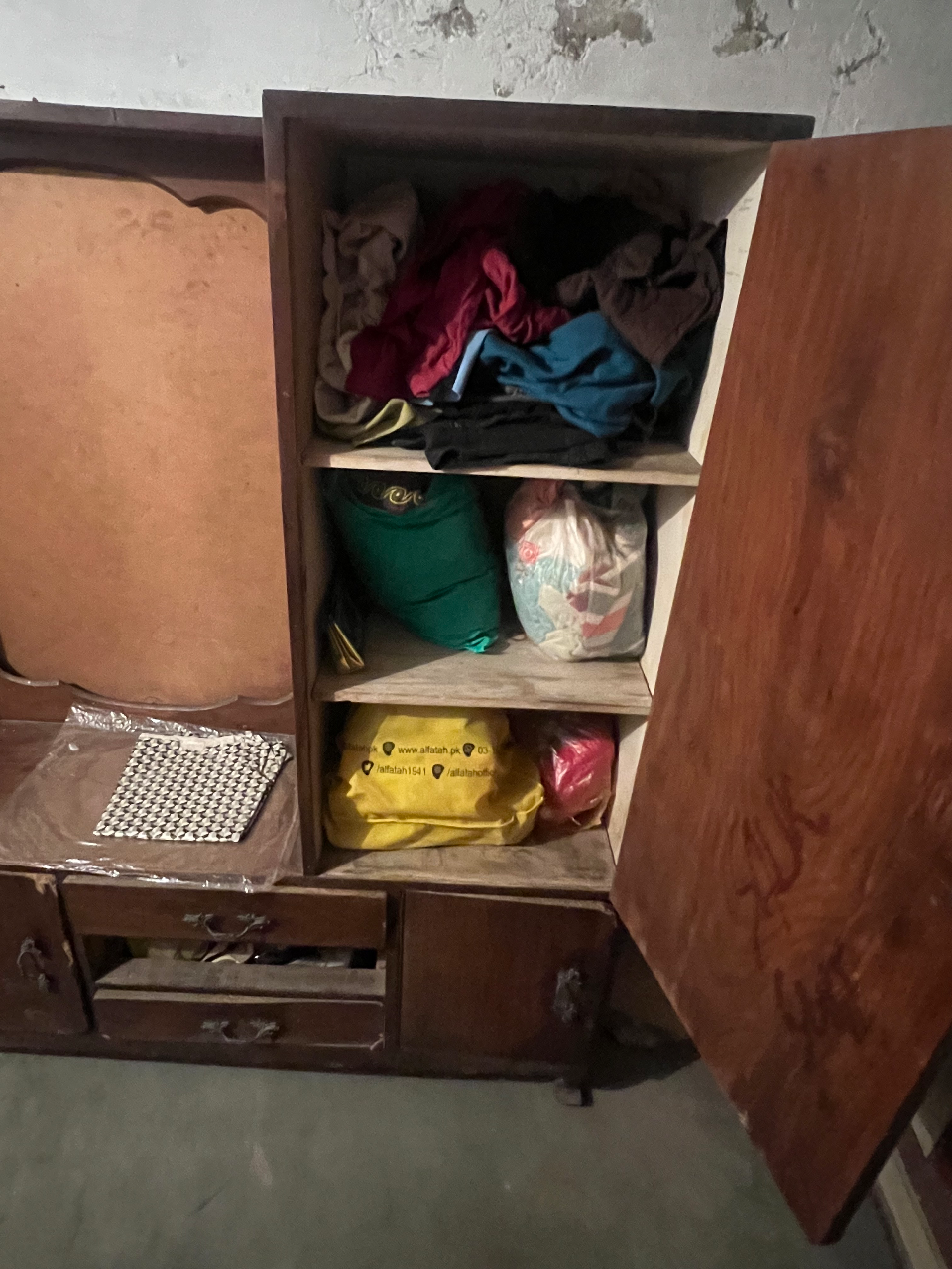 Dressing table and Chairs