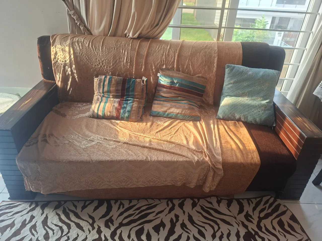 5seater sofa,3table set,1 single 3seater