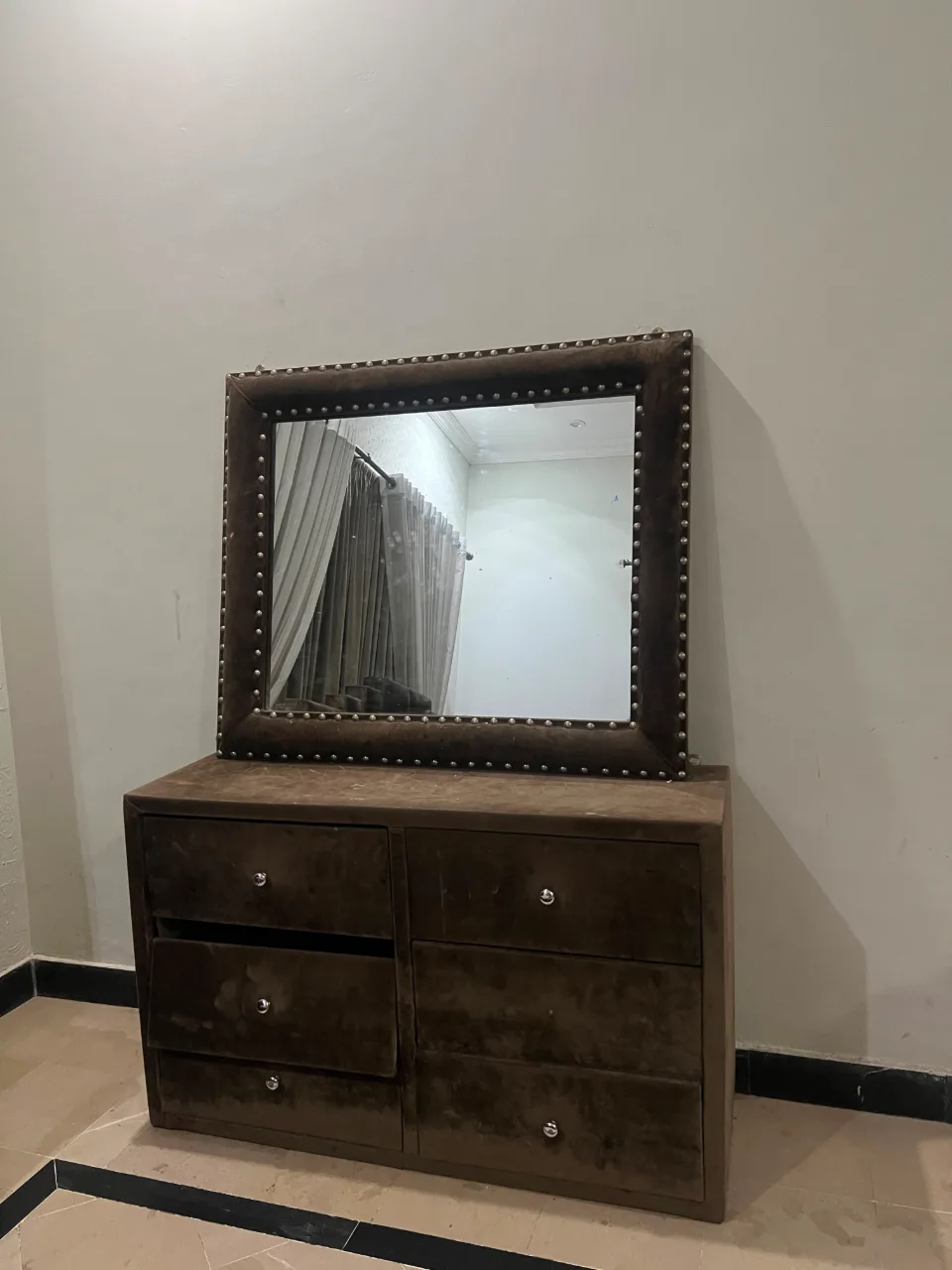 Olive velvet king size bed set and mattress