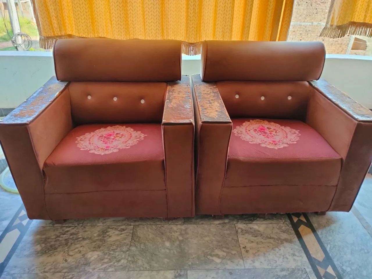 5 seater sofa