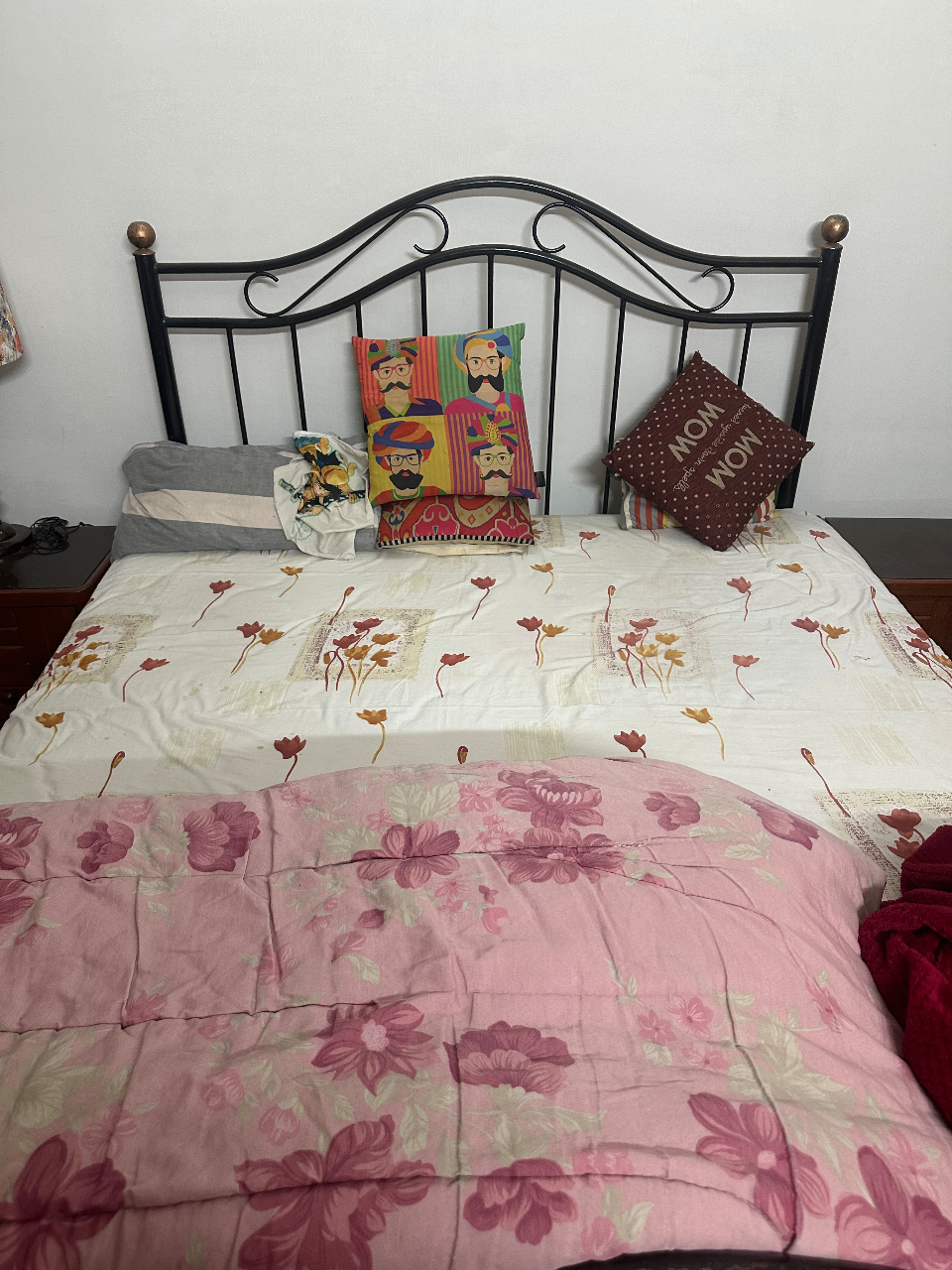 Queen size bed with mattress