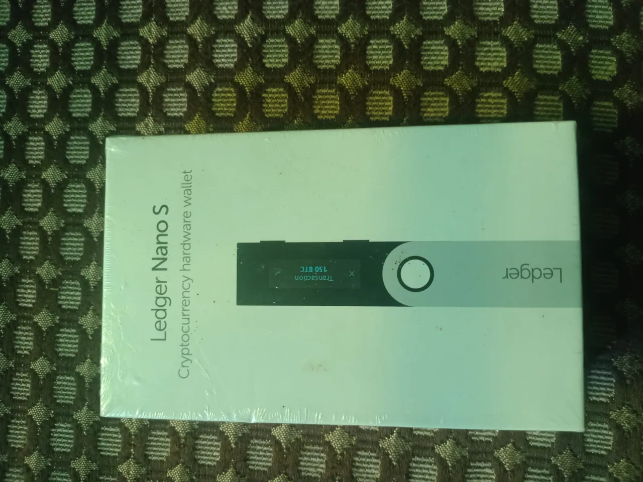 Ledger Nano S - Cryptocurrency Hardware Wallet