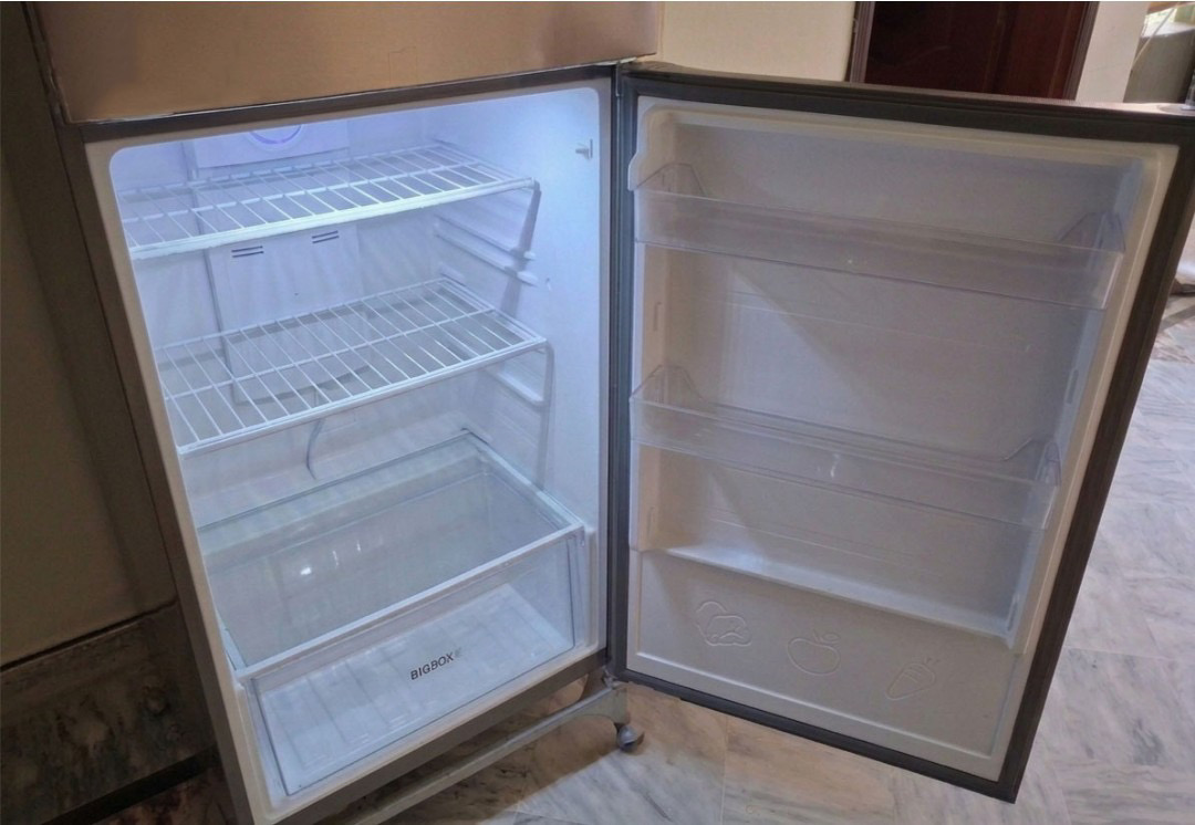 Haier 16 CFT Inverter Top Mount Refrigerator HRF-398 IBSA