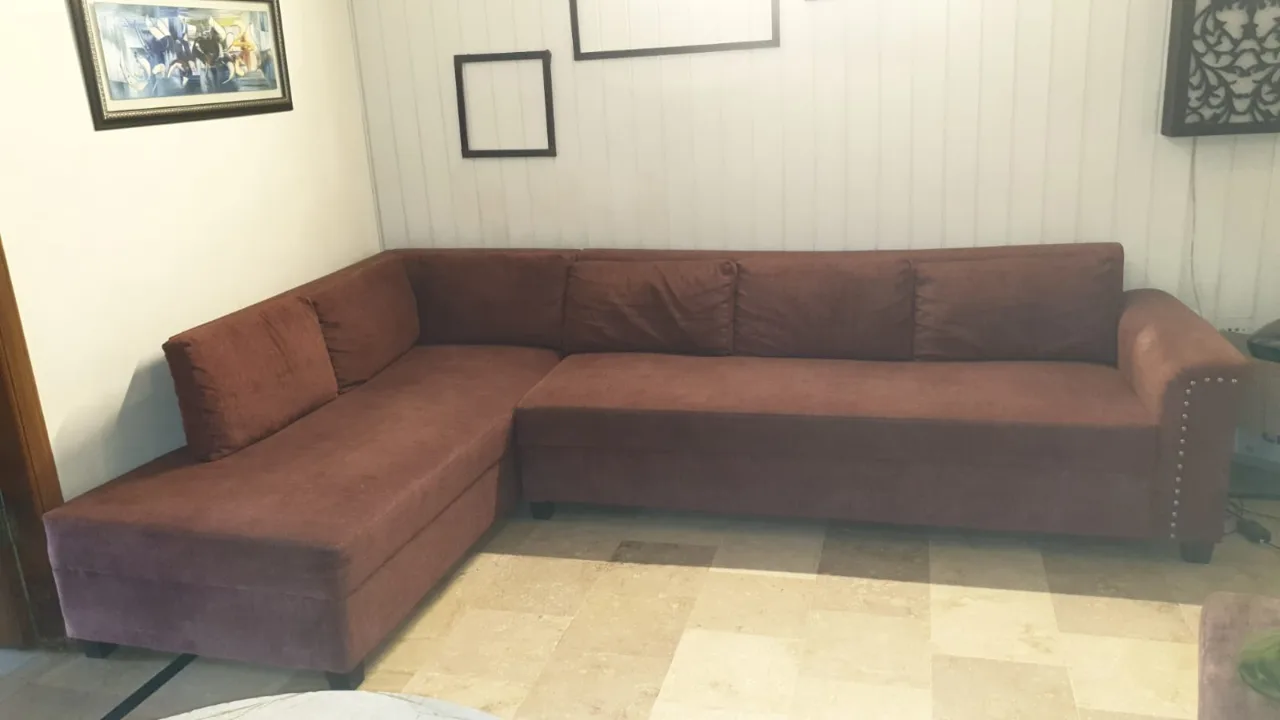 7 seater L shaped sofa in warm color