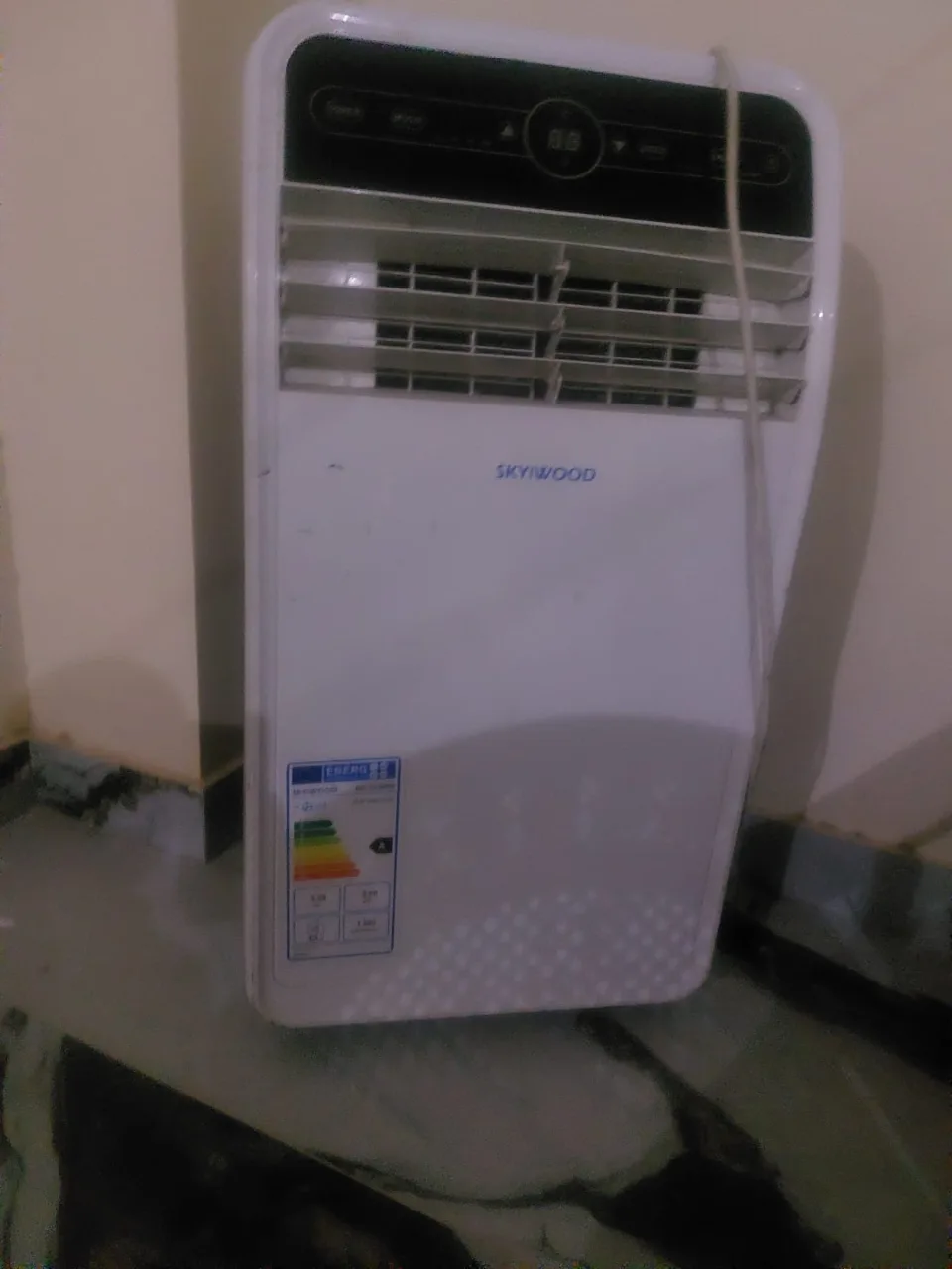 Portable Ac/Inverter