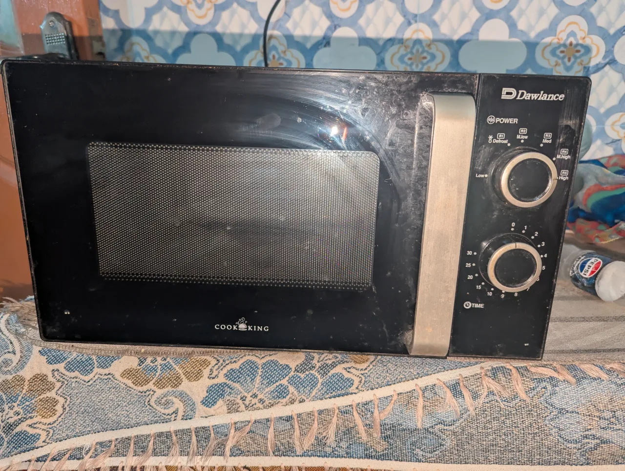 Microwave oven Dawlance 23 liters DW-374
