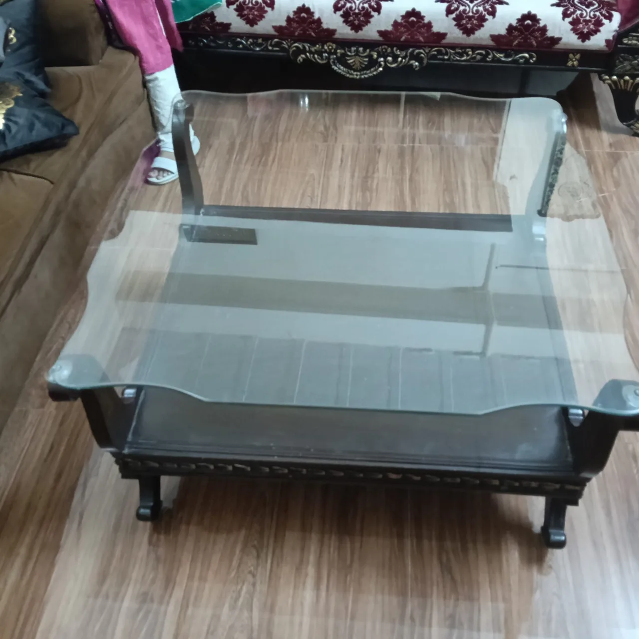 Drawing room sofas with table set
