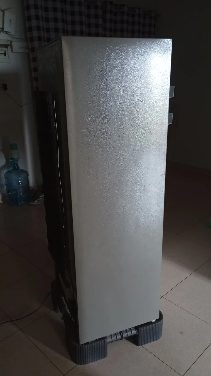 Haier Refrigerator HRF-246 EBD (Mettalic)
