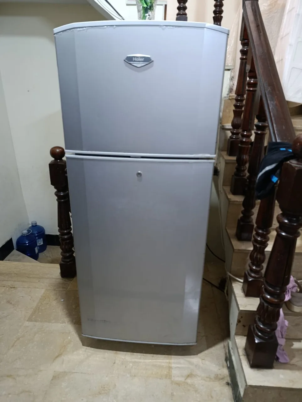 Haeir  11 cubic feet
