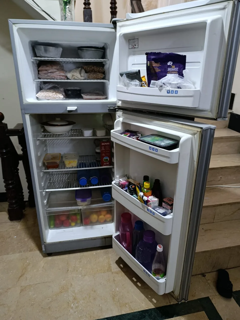 Haeir  11 cubic feet