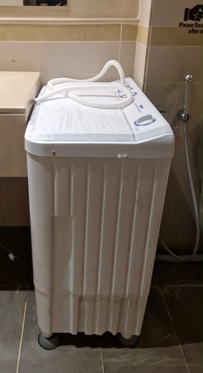 Haier Twin Tub (Semi automatic)  washing machine